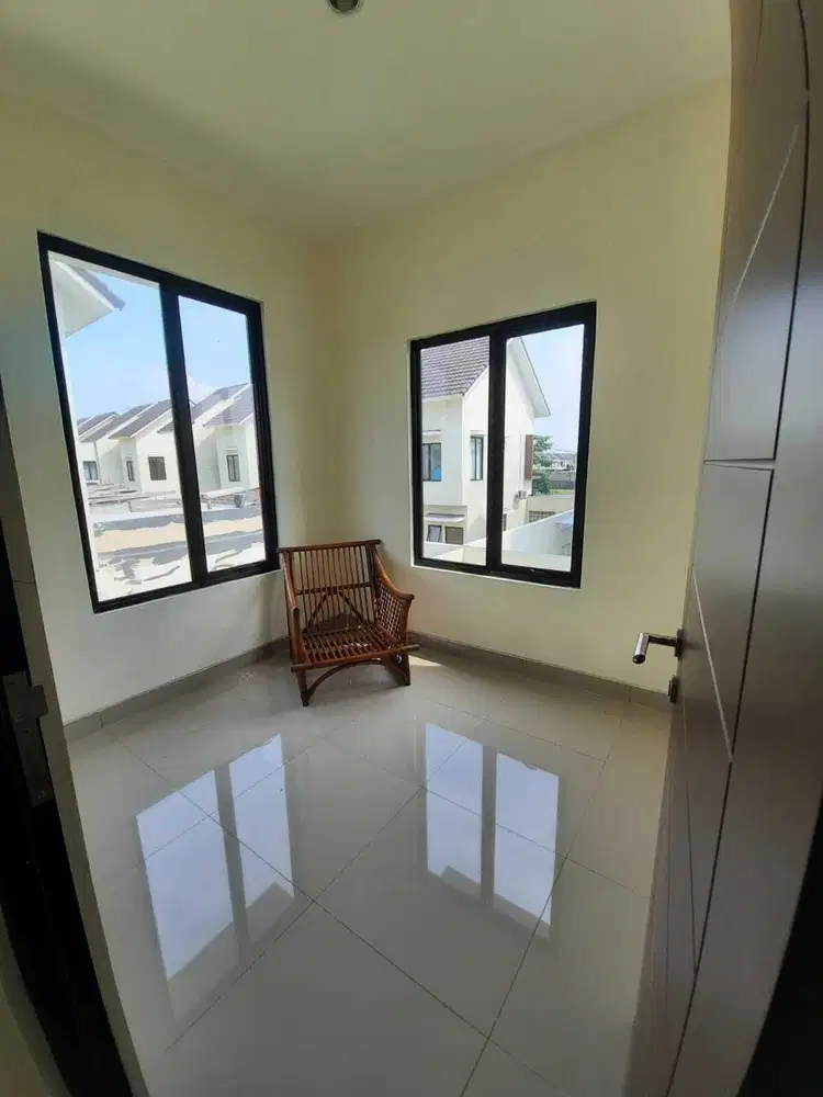 Disewakan Rumah Dalam Cluster di Cluster Damar