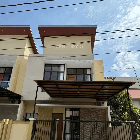 Disewakan Rumah Baru Di Boulevard Hijau Kota Harapan Indah