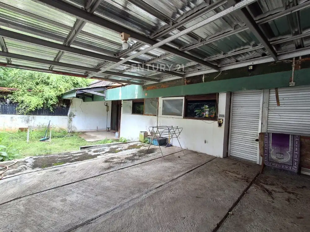 Rumah Tua Hitung Tanah Lokasi Dekat RS Di Pulomas Barat S8531