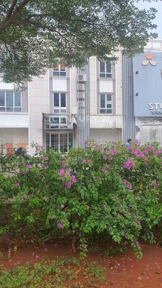 Ruko Bagus 3 Lantai Siap Pakai Di Holly Wood Jababeka