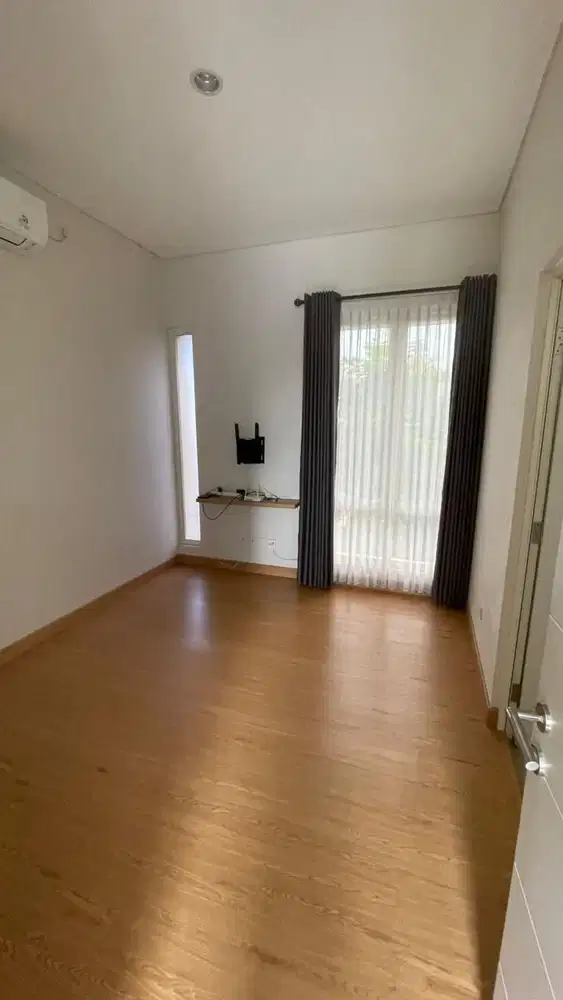 Dijual Rumah di Cluster Adara Kota Harapan Indah Bekasi