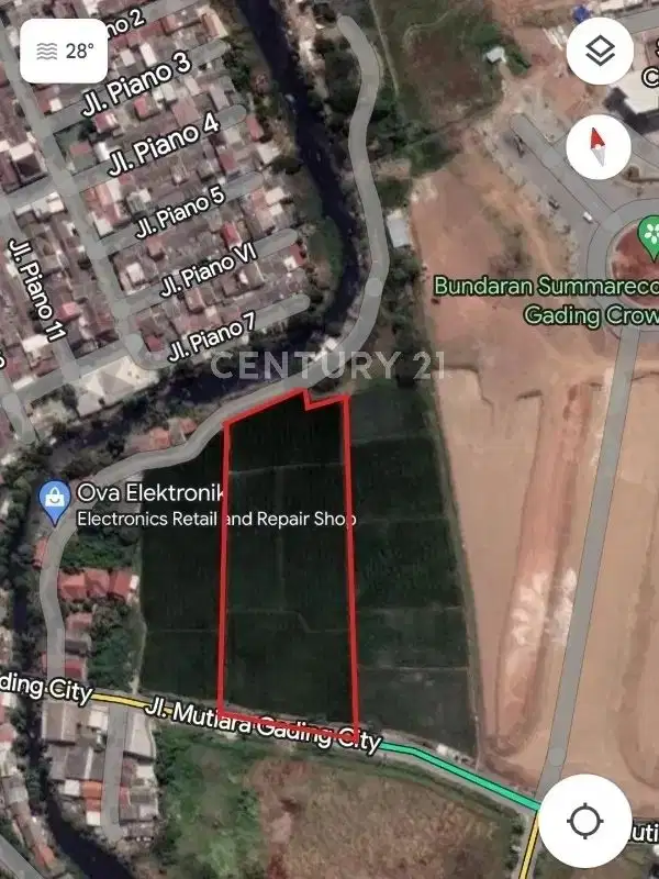 Samping Gerbang Summarecon Crown Gading Bekasi Strategis