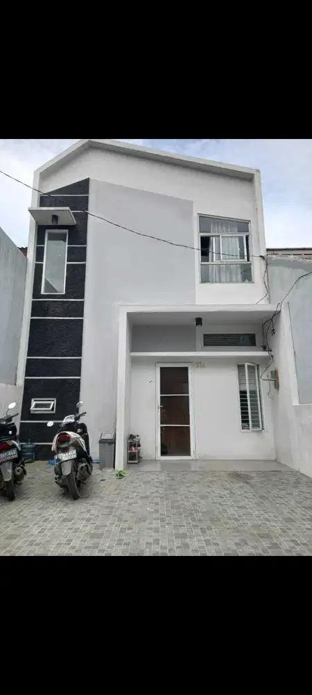 rumah samping grand galaxy city Bekasi Selatan