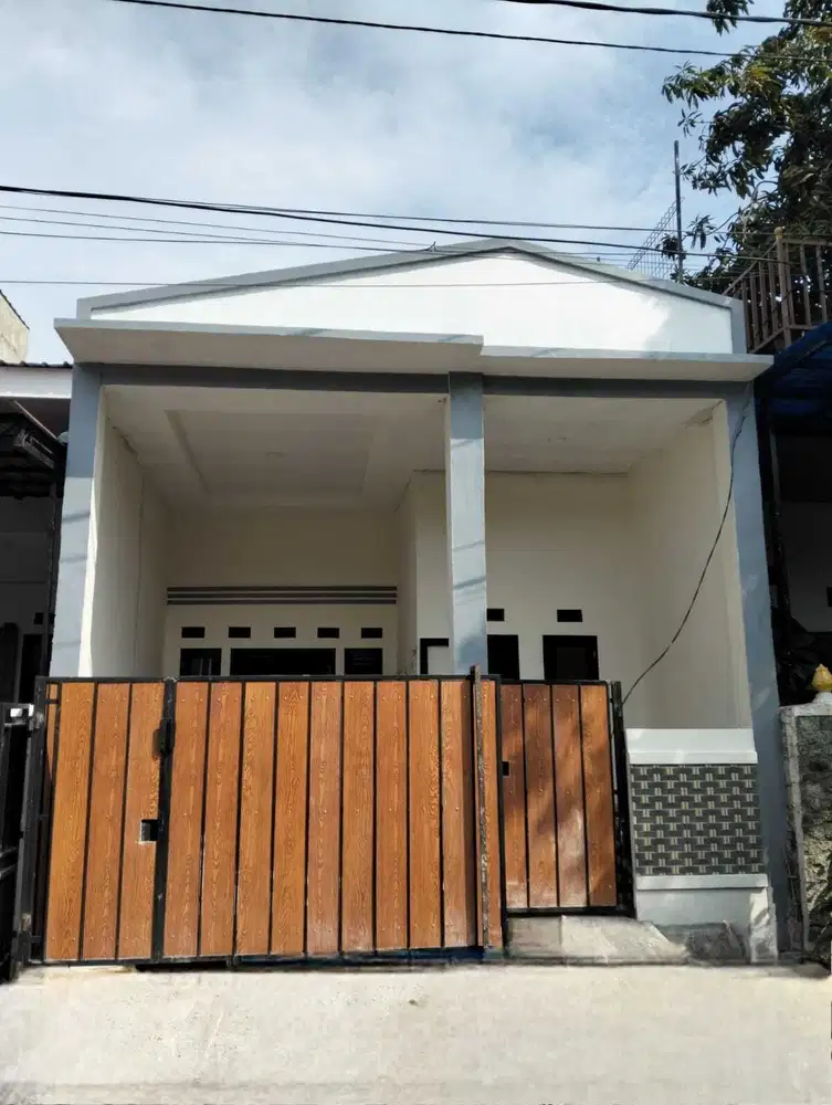 Dijual Rumah 1 Lantai Full renov Lokasi di Harapan Indah 1, Bekasi