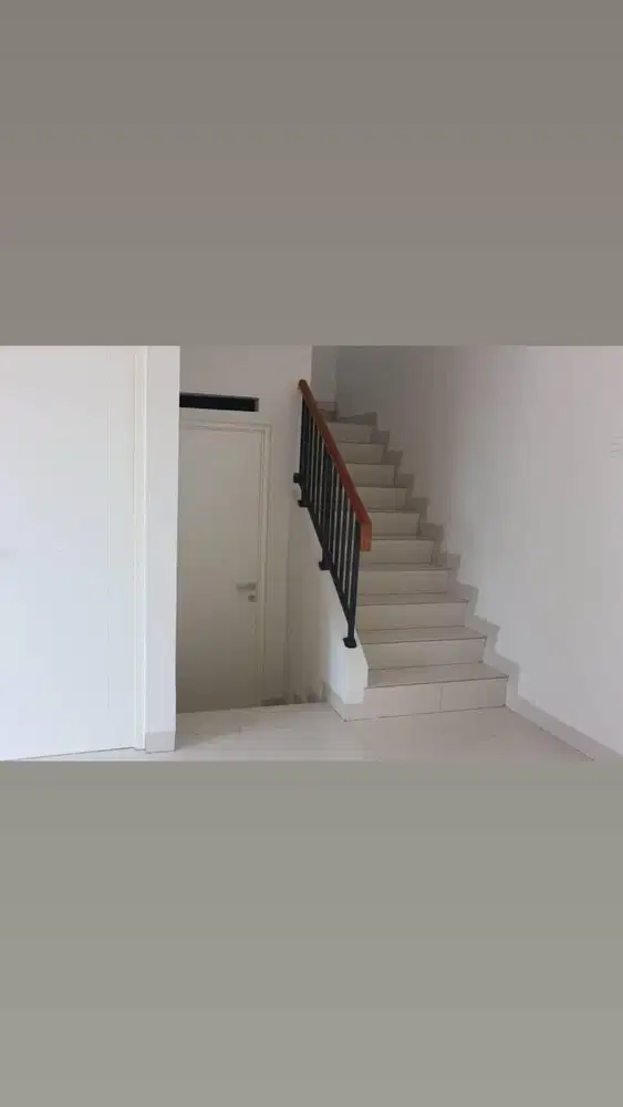 Disewakan Rumah Bagus Siap Huni Di Cluster Vasana  Harapan Indah Bekas