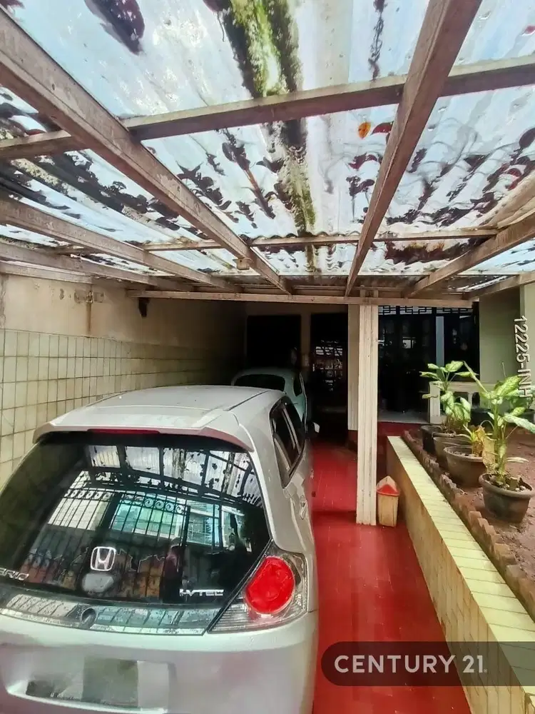 Dijual MURAH Rumah Hitung Tanah Dekat Stasiun MRT Cipete Jak Sel