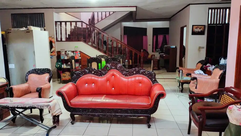Dijual Rumah lokasi strategis dan komersil di Jakarta Selatan