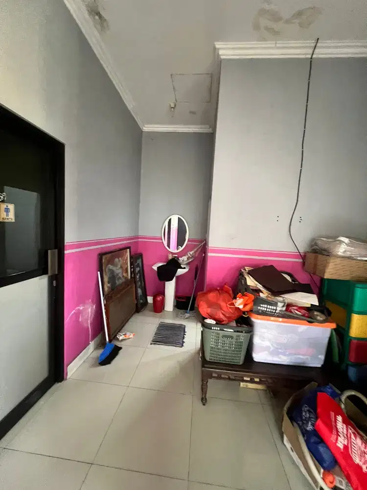 Dijual Rumah 2 lantai di Harapan Indah 1. Kota Bekasi.