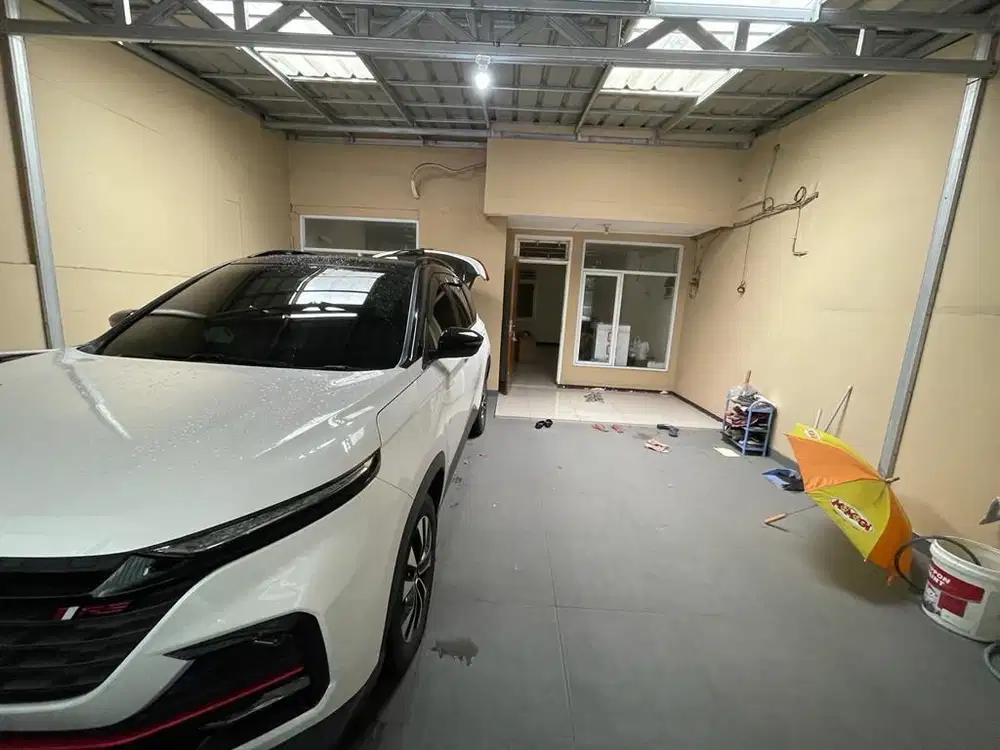 Di Jual  Rumah Tinggal , Lokasi strategis  Kelapa Gading Permai