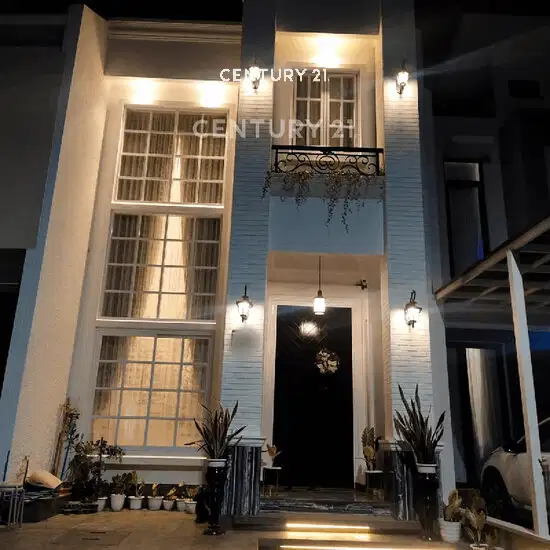 Rumah Modern Clasic Siap Huni Dan Murah Di JGC S8824