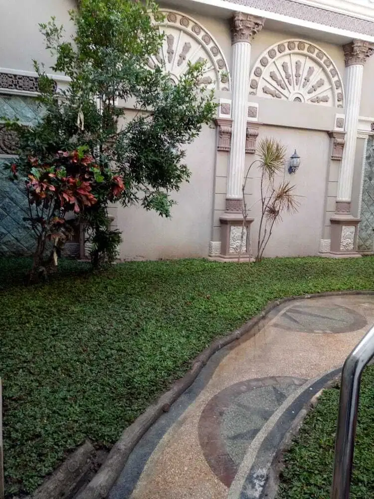 DIJUAL RUMAH DHARMAHUSADA INDAH SURABAYA