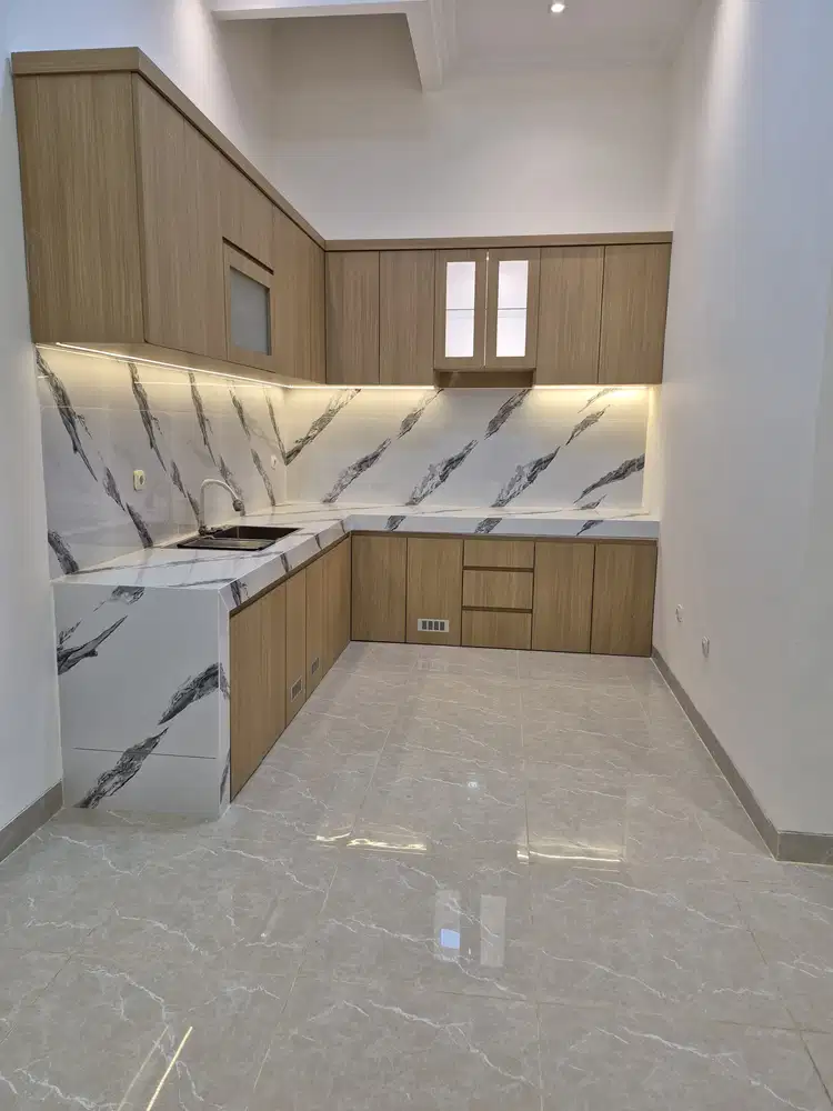 Dijual Rumah Baru Bagus Lokasi Dikelapa Gading Permai.