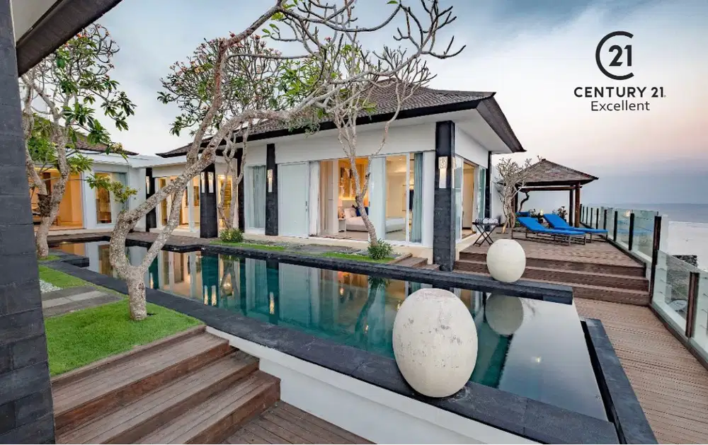 Beautiful Luxury Freehold Villa located at Sawangan Nusadua Bali