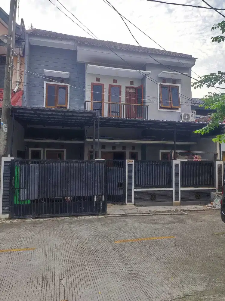 Dijual Rumah Dekat Sumarecon Bekasi Istimewa