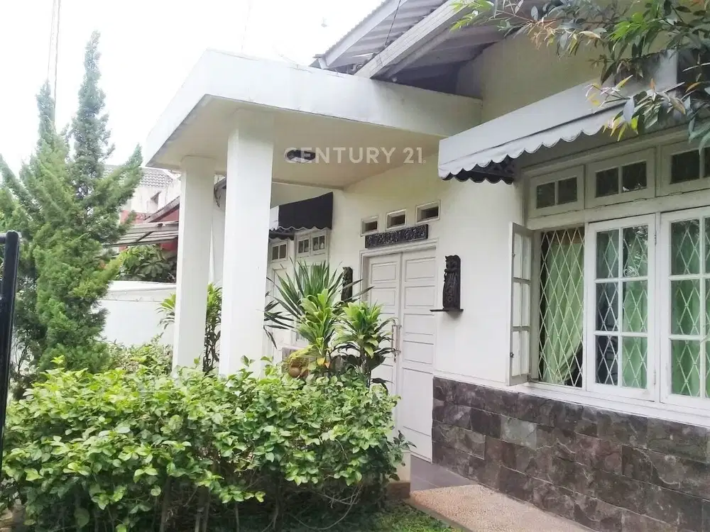 Dijual Rumah Hook Cantik Di Jalan Besar Sektor 2  1575