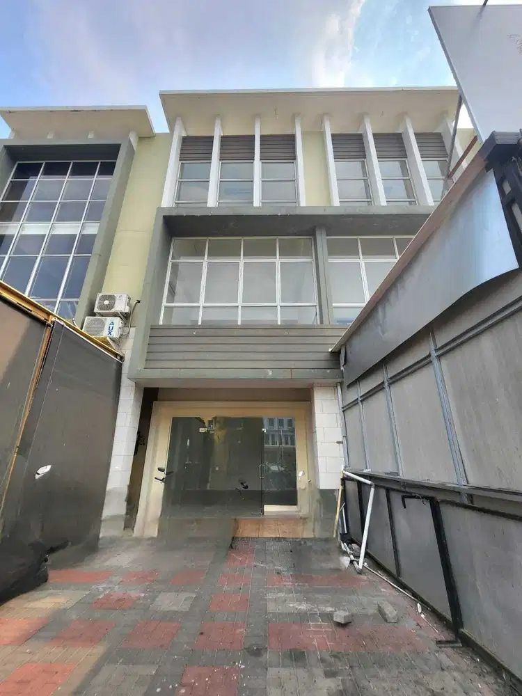 Disewakan Ruko Goldfinch 2 Lantai