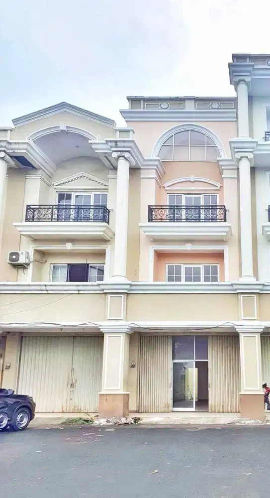 Dijual Ruko Berlokasi Strategis di Sentra Niaga, Harapan Indah, Bekasi
