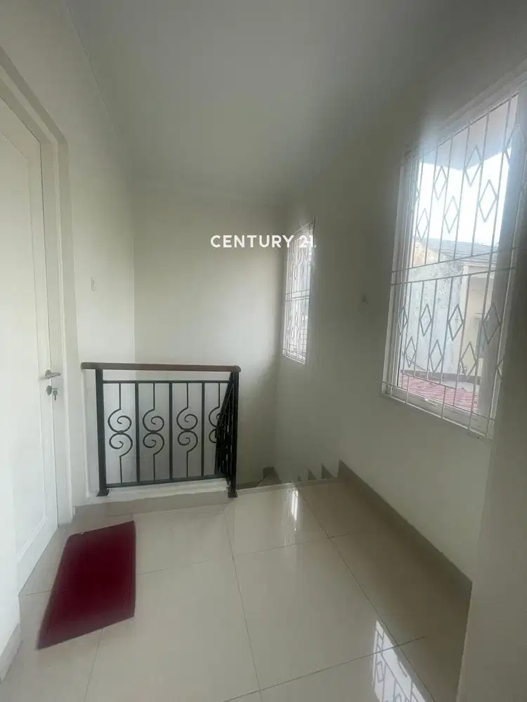 RUMAH BAGUS SEMI FURNISH SIAP HUNI DI LIPPO CIKARANG