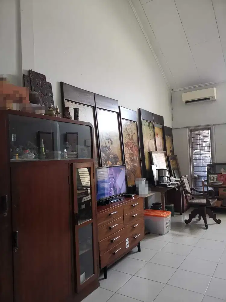Dijual rumah di Taman Sari, Harapan Indah 2, Bekasi