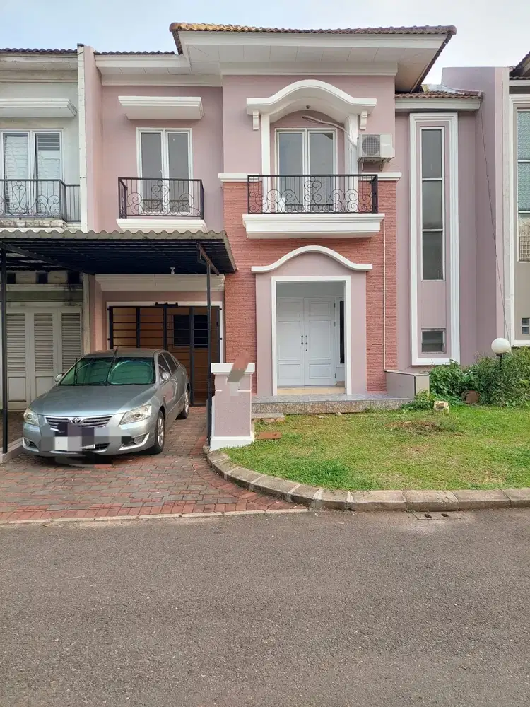 Rumah rapi terenovasi di Crystal Gading Serpong Segera dibeli