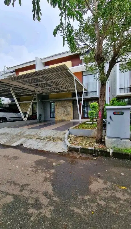 Metland menteng semi furnished 2 lantai