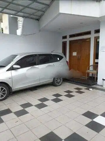 Jual Cepat Rumah Mewah 3 Lantai di Manyar Permai PIK Jakarta Utara