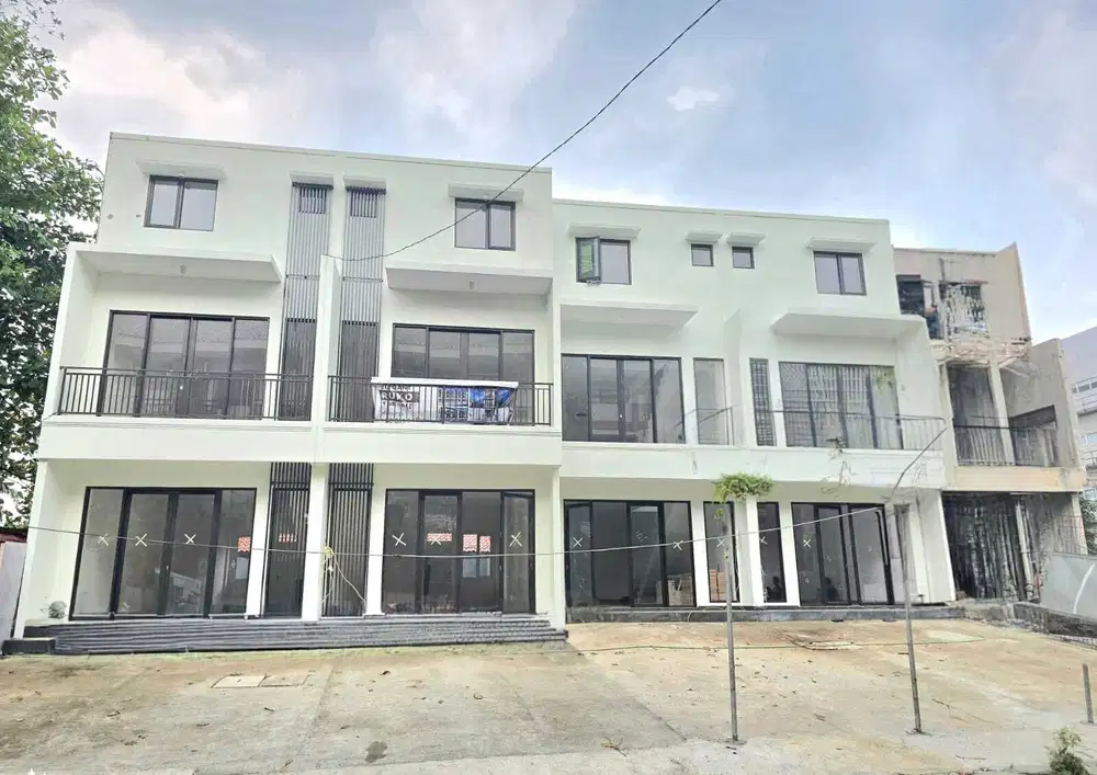 Dijual Ruko Baru lokasi strategis di Duren Sawit Jakarta Timur