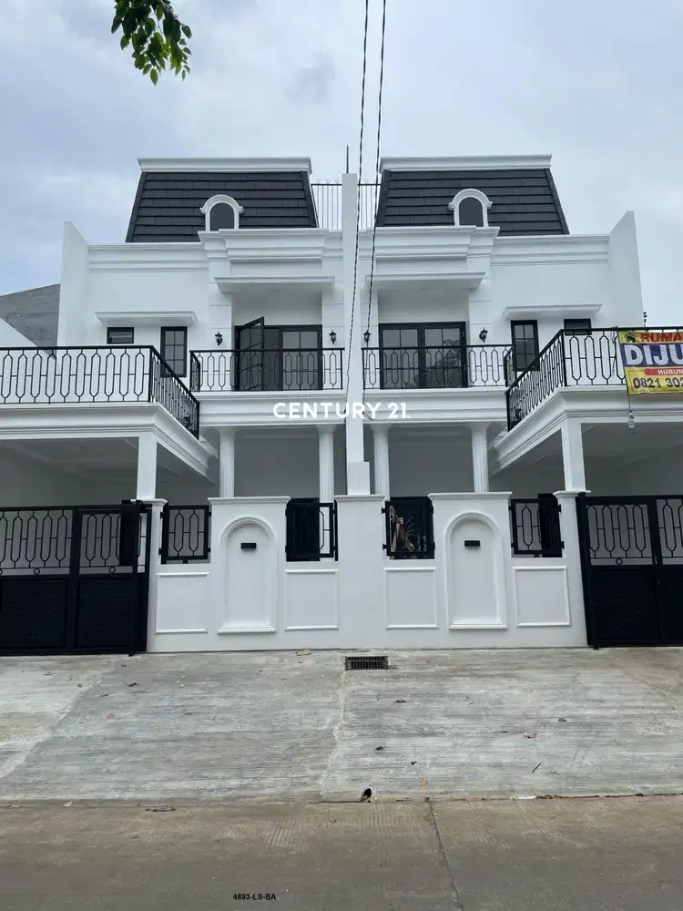 Dijual Rumah Strategis Di Tangerang Selatan Rooftop Lampu Gantung