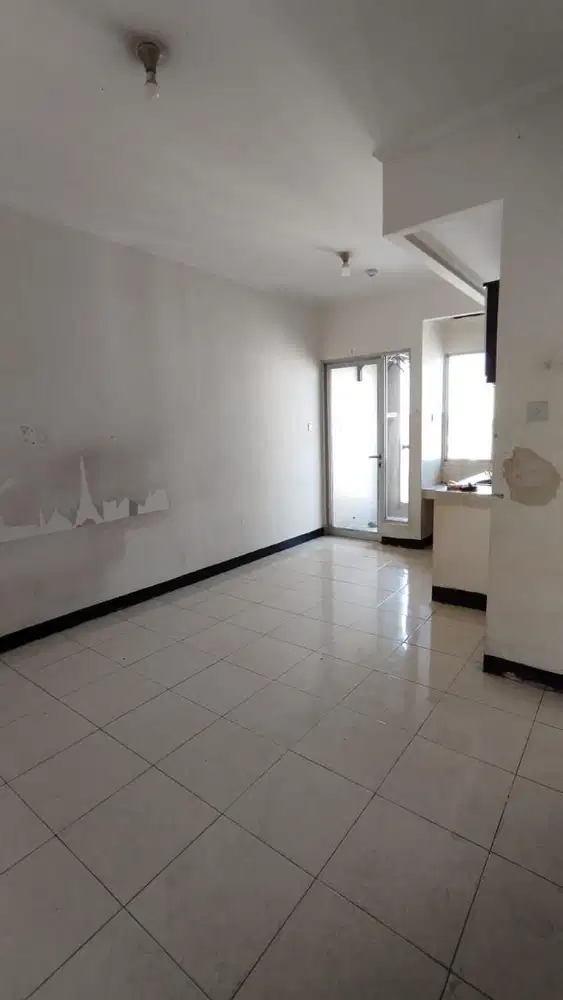 Apartemen Mediterania Palace Kemayoran, Unfurnised, Nego sd deal