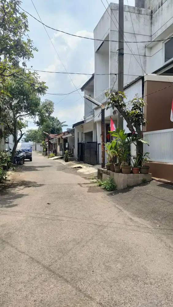 Hanya satu satunya rumah 2 lantai harga hanya 570jt Margahayu bandung