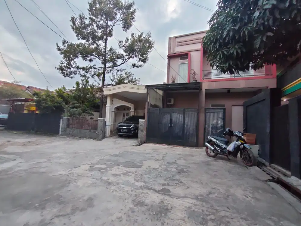 dijual Rumah siap huni cocok untuk usaha/kantor atau rumah tinggal 30