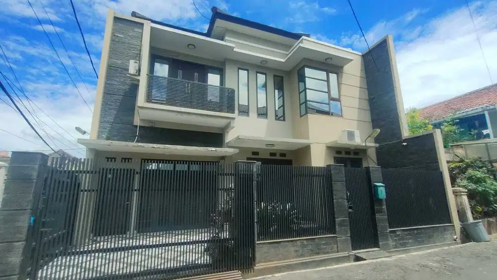 Rumah minimalis lokasi strategis di riung bandung soekarno hatta