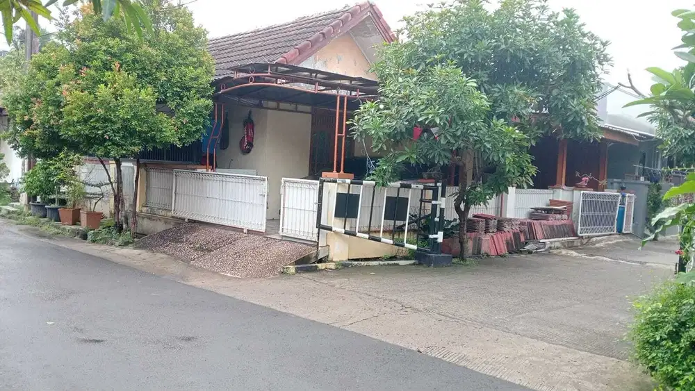 Dijual cepat rumah Hook di Taman Harapan Baru THB Bekasi