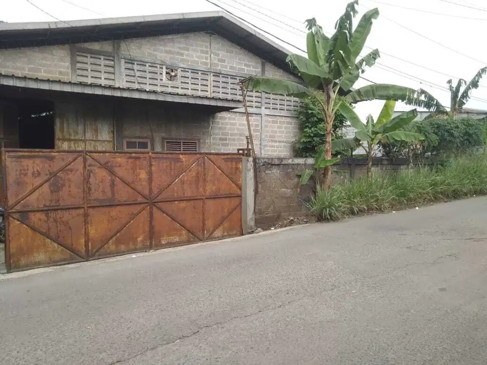 Disewakan Gudang 900m2 di Pangkalan 2 Narogong Bekasi