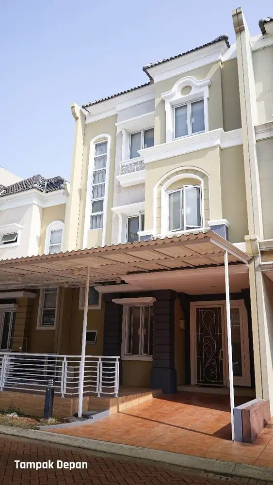 Rumah 3 Lantai Semi Furnish Siap Huni Cluster Samara Gading Serpong