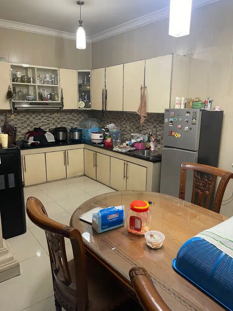 Dijual cepat Rumah 2 lantai siap huni di Royal Residence Pulogebang