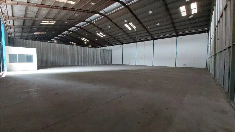 Di Sewakan Gudang Dekat Pelabuhan Tj. Priok Jakarta Utara