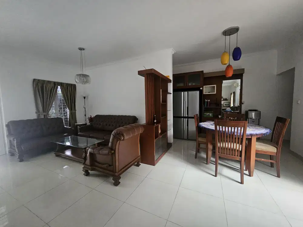 Dijual Rumah Rapi dan Siap Huni di Modernland