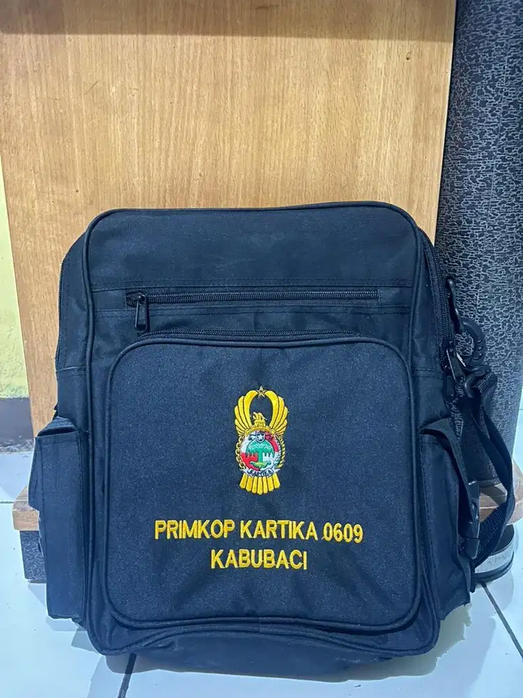 Tas selempang TNI-AD ukuran sedang