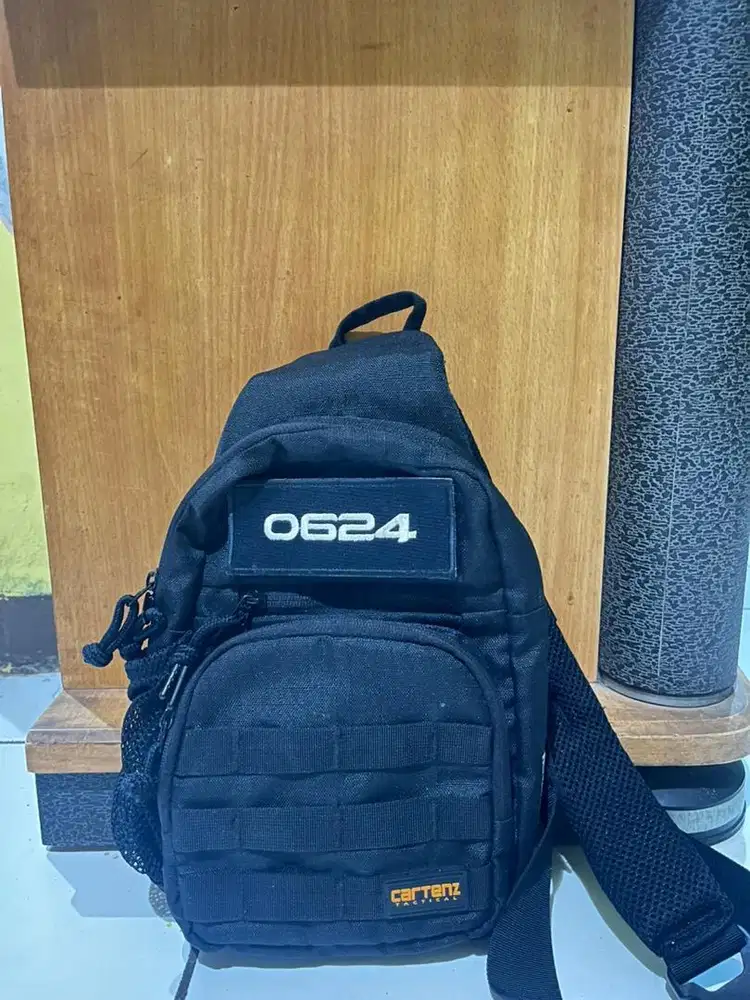 Tas selempang pria