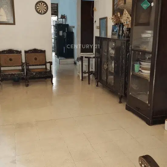 Dijual Rumah Strategis Di Karang Tengah Ciledug Akses Nyaman SHM