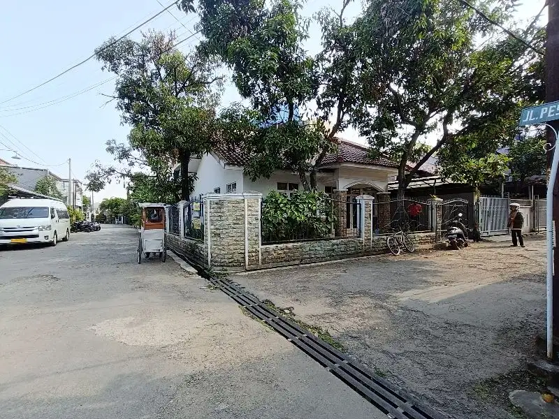 Dijual rumah kokoh lt187/90 hrg1,1m di Cisaranten Arcamanik
