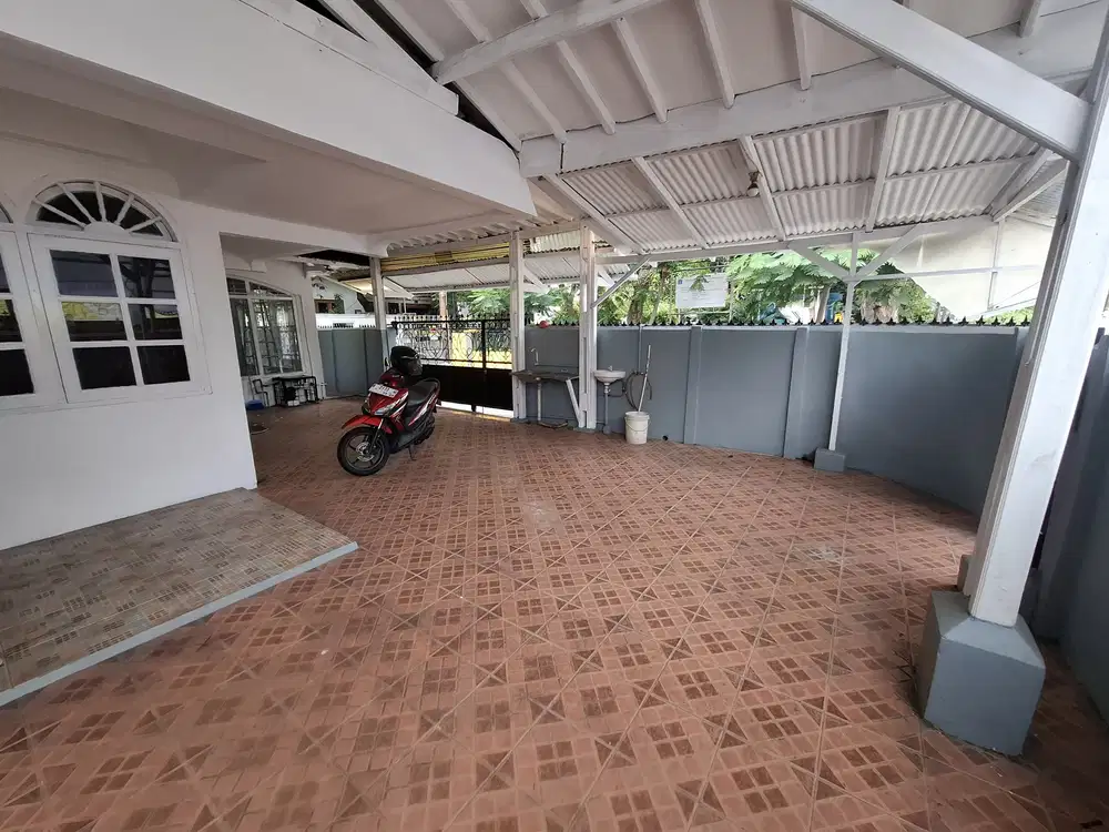 Disewakan Rumah Posisi HOEK Sunter Hijau