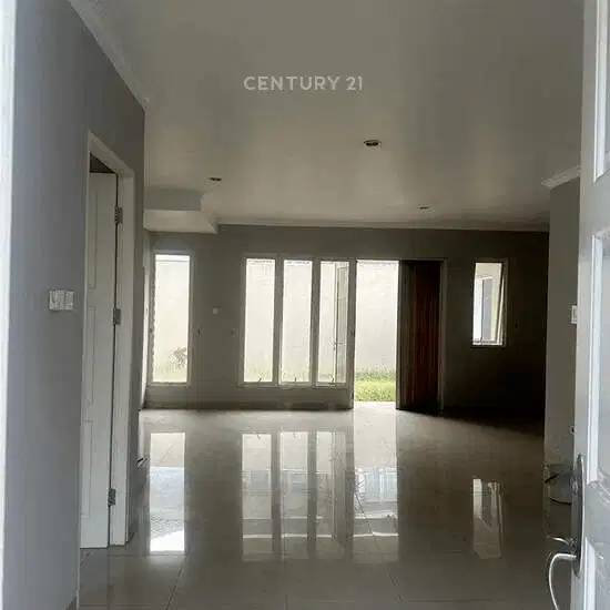Rumah Bagus 2 Lantai Siap Huni Di Cluster Vassa Terace  Lippo