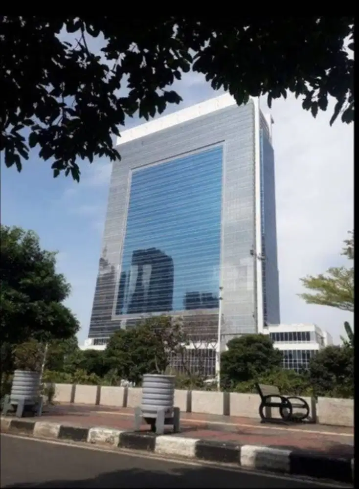 Ruang kantor siap pakai di Puri Indah Financial Tower