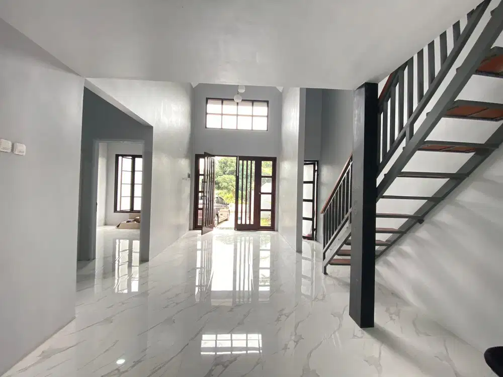 Rumah di manyaran pasadena semarang barat