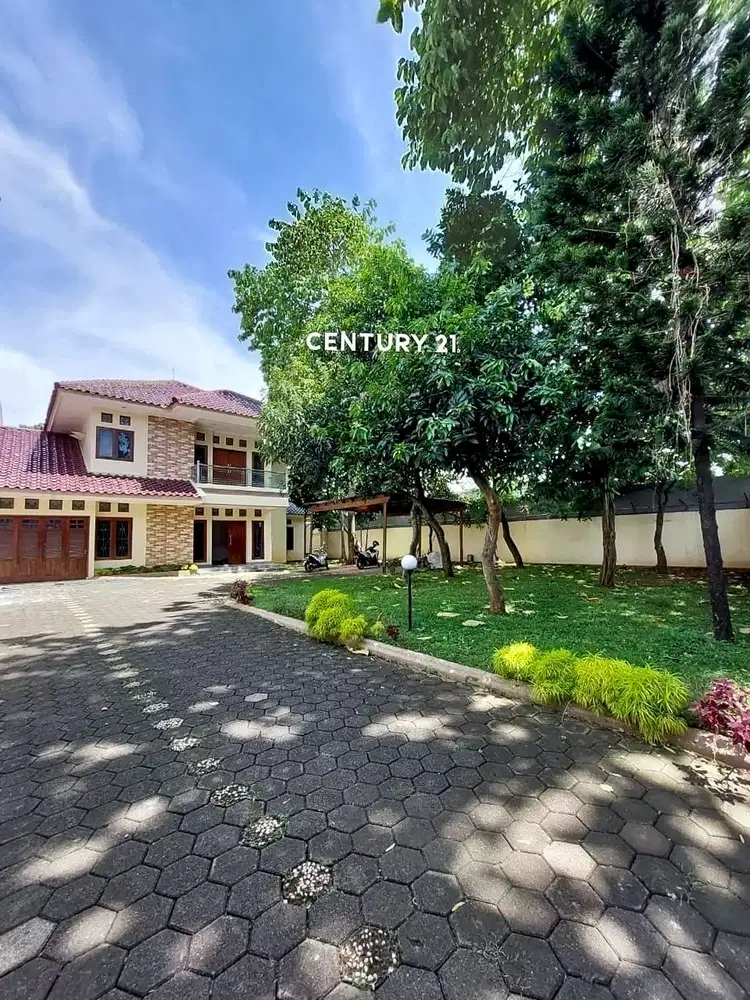Dijual Rumah Jagakarsa Jaksel Mewah ada Swimming Pool 90771