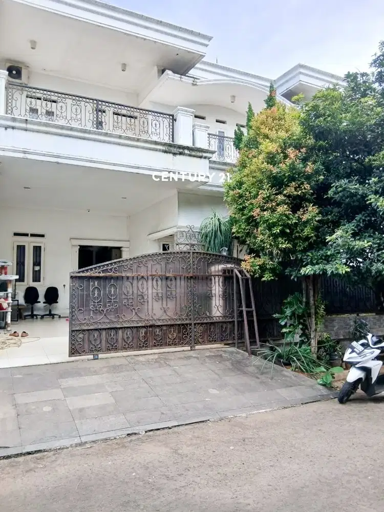 Dijual Rumah Mandar Bintaro Sektor 3 Ada Swimming Pool 210822