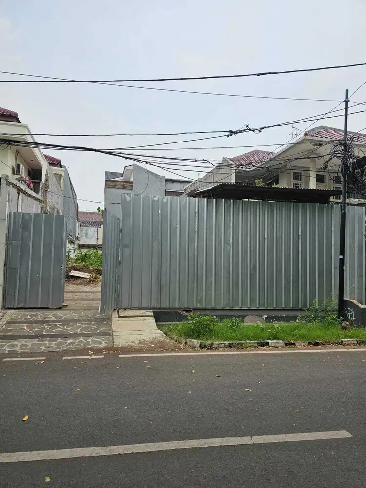 Dijual Kavling Luas 300M di Jalan Kayu Putih, Jakarta Timur