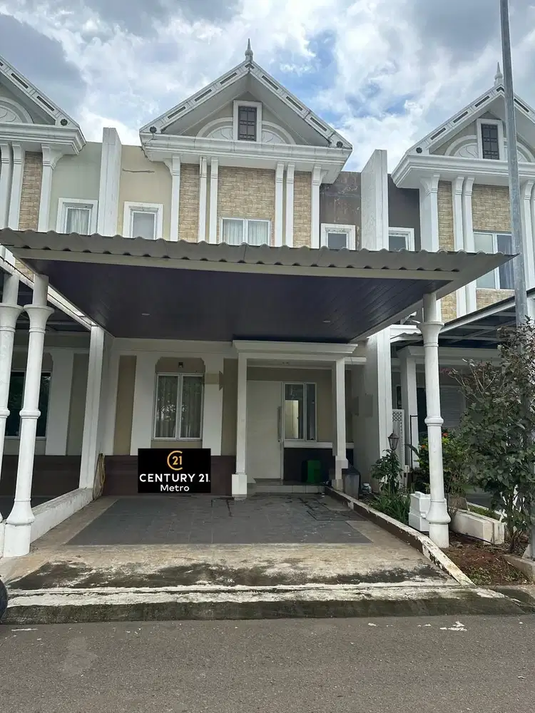 Rumah 2lt Hadap Selatan Depan Taman Cluster South Thames, Jgc